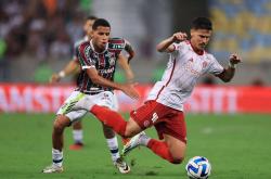 爱游戏官网-巴西联赛球队在洲际比赛中取得胜利