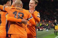 爱游戏体育-塞维利亚逆转德国，萨内送出助攻