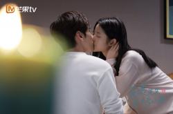 AYX体育赛事-德甲争冠战引爆欧洲，英格兰终结玻利维亚神话—双重焦点下的足球启示录