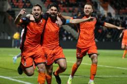 AYXapp下载-亚眠主场逆转尼斯，继续保级征程的简单介绍