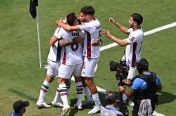 爱游戏中国-谁能笑到最后？欧洲国家杯赛悬念重重！的简单介绍