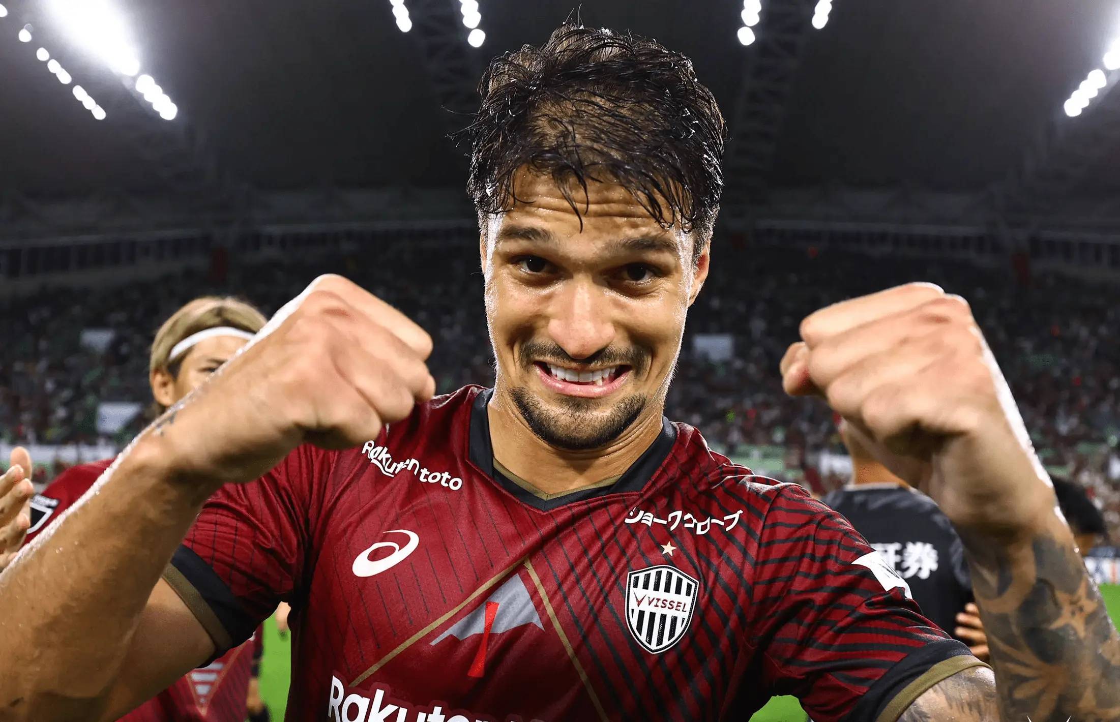 马赛主场完胜，力压对手保持不败