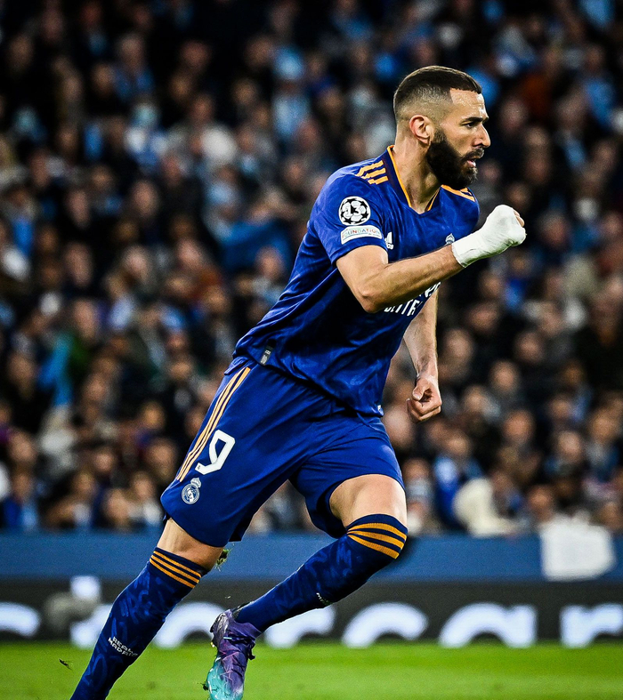 法国鏖战乌克兰，本泽马刷新纪录的简单介绍