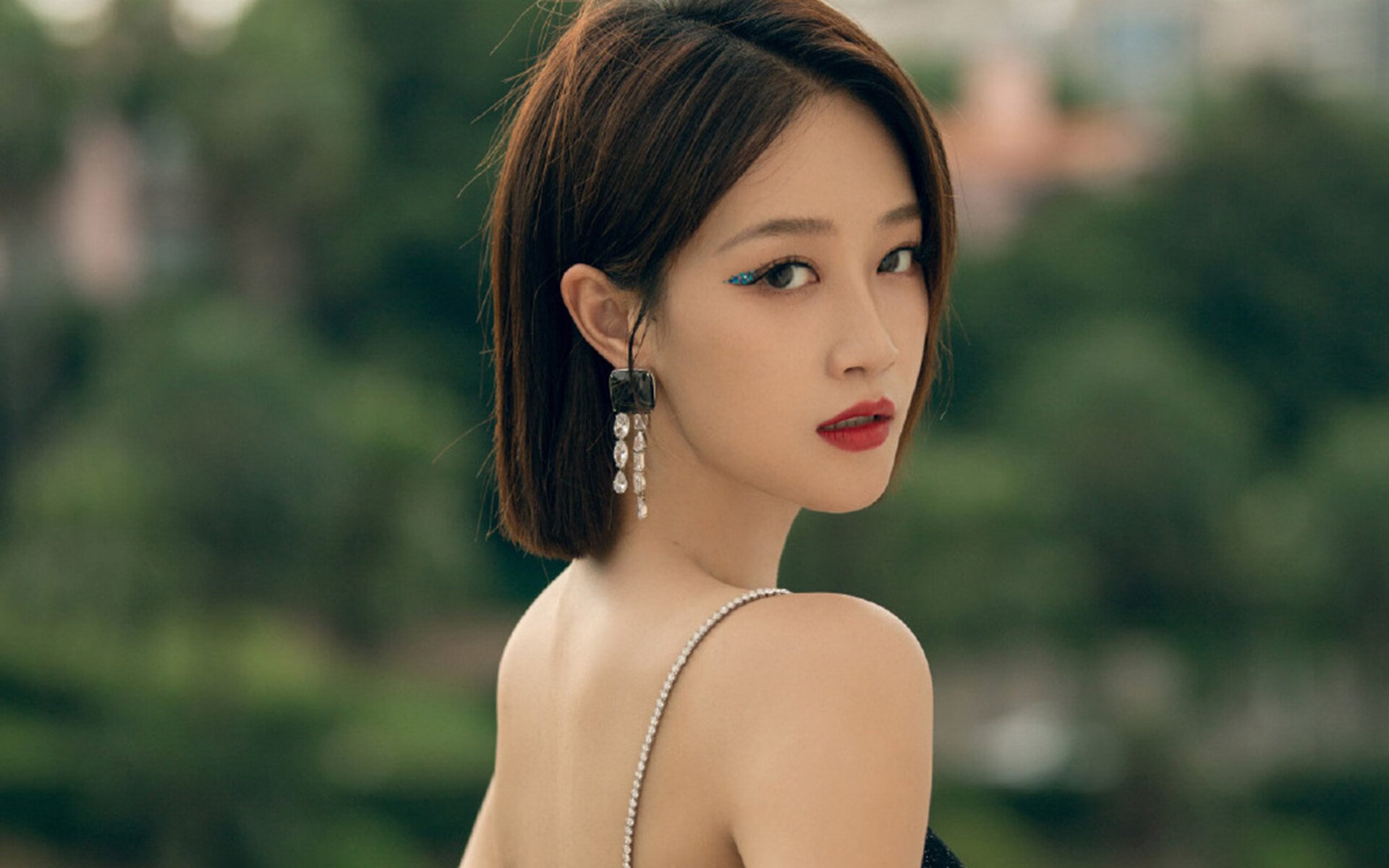 黄喜灿,从阴影到聚光灯,一场焦点战中的自我证明